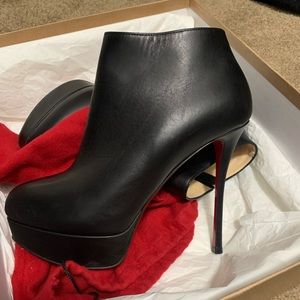 Christian Louboutin Dirdi Bootie 130 MM